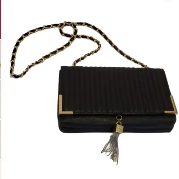 Bebe Black Crossbody Purse faux leather Gold Hardware Handbag - Picture 2 of 14